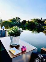 ให้เช่าบ้าน สไตล์รีสอร์ต ริมน้ำ 70 ตรว.ม.มณียา เลียบด่วนรามอินทรา