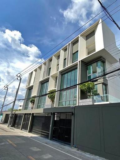 ขายโฮมออฟฟิศ 3.5 ชั้น โครงการ มิสต์ อ่อนนุช-ศรีนครินทร์ ซอยอ่อนนุ