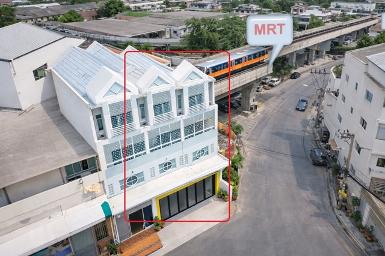 MRTเคหะรามคำแหง มีนบุรี อาคาร 3ชั้น 2 คูหาติดกัน รามคำแหง 174&ndash;184