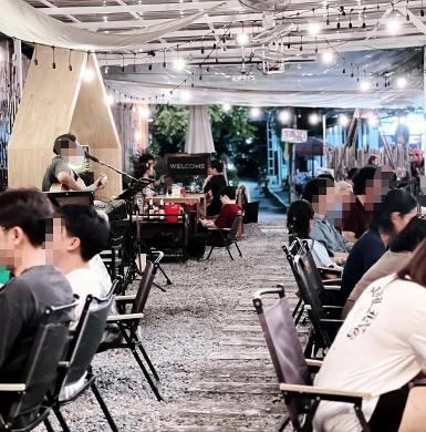 เซ้งร้านร้านนั่งชิล + ดนตรีสด คลองกุ่ม ใกล้แหล่งออฟฟิศ มีลูกค้าปร