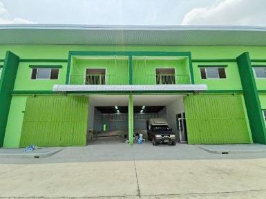 ให้เช่า โกดังไฟฟ้า 3 เฟส ตลาดคลองพระอุดม 900 ม. แยกลาดหลุมแก้ว 