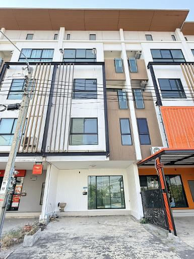 ให้เช่าโฮมออฟฟิศ4ชั้น โครงการไอฟีล-บางนา iField Bangna