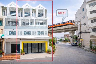 มีนบุรี อาคารพาณิชย์ 3 ชั้น 2 คูหาติดกัน 10แอร์ รามคำแหง 172-18