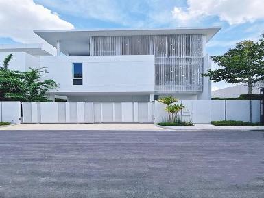 ให้เช่า บ้านเดี่ยว 2ชั้น โครงการ วีเว่ เอกมัย-รามอินทรา 
