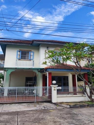 ให้เช่าบ้าน 2 ชั้น ชวนชื่น ลาดพร้าว ซ.สุคนธสวัสดิ์34 ใกล้เซ็นทรัล