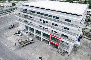 ชัยพฤกษ์ เพียวเพล ใกล้โรบินสัน ราชพฤกษ์ 3 กม. อาคาร ชั้น1 61ตร.ม.
