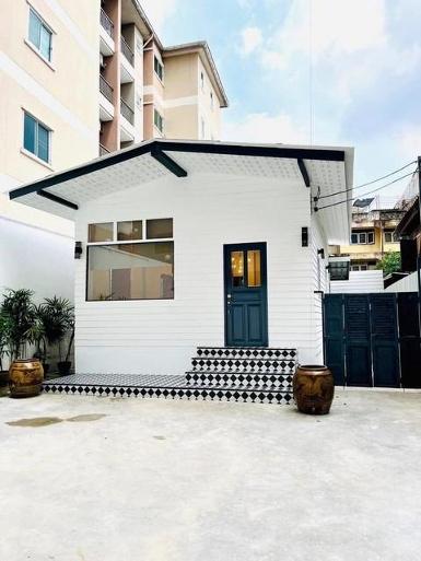 ให้เช่าบ้านเดี่ยว 38 ตร.ว. ซอยสาทร 17 ใกล้ BTS สุรศักดิ์