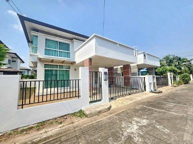 BH3835 ให้เช่าบ้านเดี่ยว หมู่บ้านสัมมากร รามคำแหง 162/1