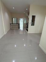 ให้เช่าโฮมออฟฟิศ 4 ชั้น 260 ตรม. พรีเมี่ยมเพลส นวมินทร์-สุขาภิบาล