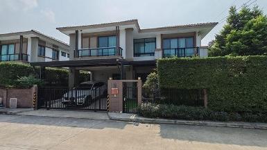 ให้เช่า บ้านเดี่ยว ห้องหัวมุม โครงการ ภัสสร บางนา สุวรรณภูมิ 