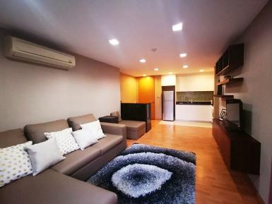 Modern Luxury XVI The Sixteenth Condominum next to MRT Queen Siri