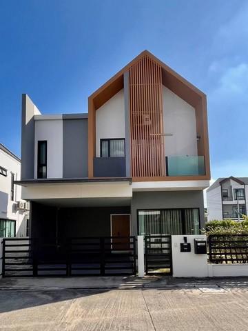 ให้เช่าบ้านเดี่ยว 2 ชั้น โครงการ Mews เทียนทะเล 15 แสมดำ บางขุนเท