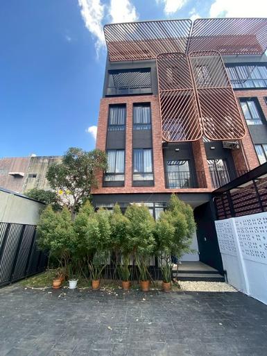 ให้เช่าทาวน์โฮม 3 ชั้นครึ่ง BRITLOFT เกษตร &ndash; นวมินทร์ ลาดปลาเค้า3