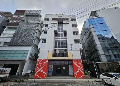 ขายอาคารพาณิชย์ ถนนรัชดาภิเษก สามเสนนอก ห้วยขวาง ขนาดที่ดิน 60 ตร
