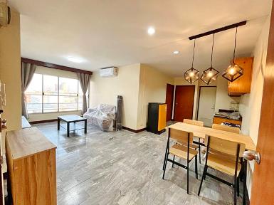 พร้อมเฟอร์ฯครบชุด 62ตร.ม. ม.รามคำแหง 1.7 กม. Penthouse 2นอน 