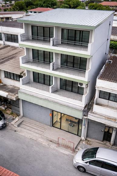 ม.เกษตร บางเขน 1.5 กม. อาคารให้เช่า 4 ชั้น 16 ตร.ว. 192 ตร.ม. พหล
