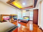 ตลาดถนอมมิตร 1.4 กม.6นอน ขาย คฤหาสน์หรู 2 ชั้น 2 หลังใหญ่ติดกัน 